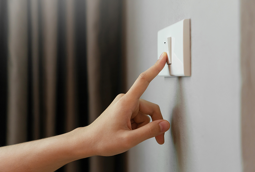 Signs your light switch is going bad