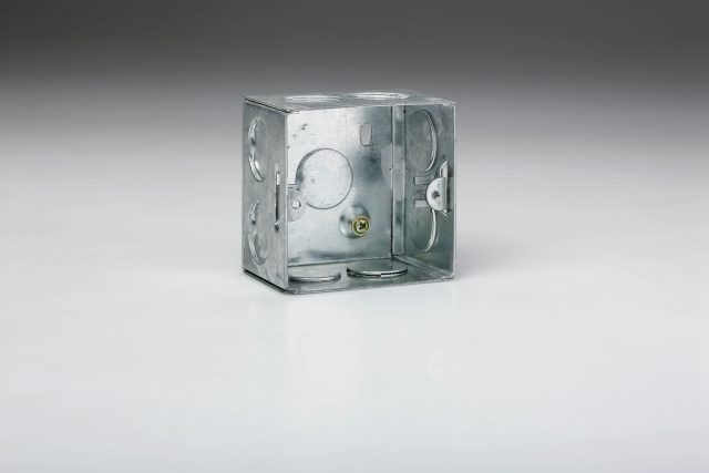 Metal Box - HPL